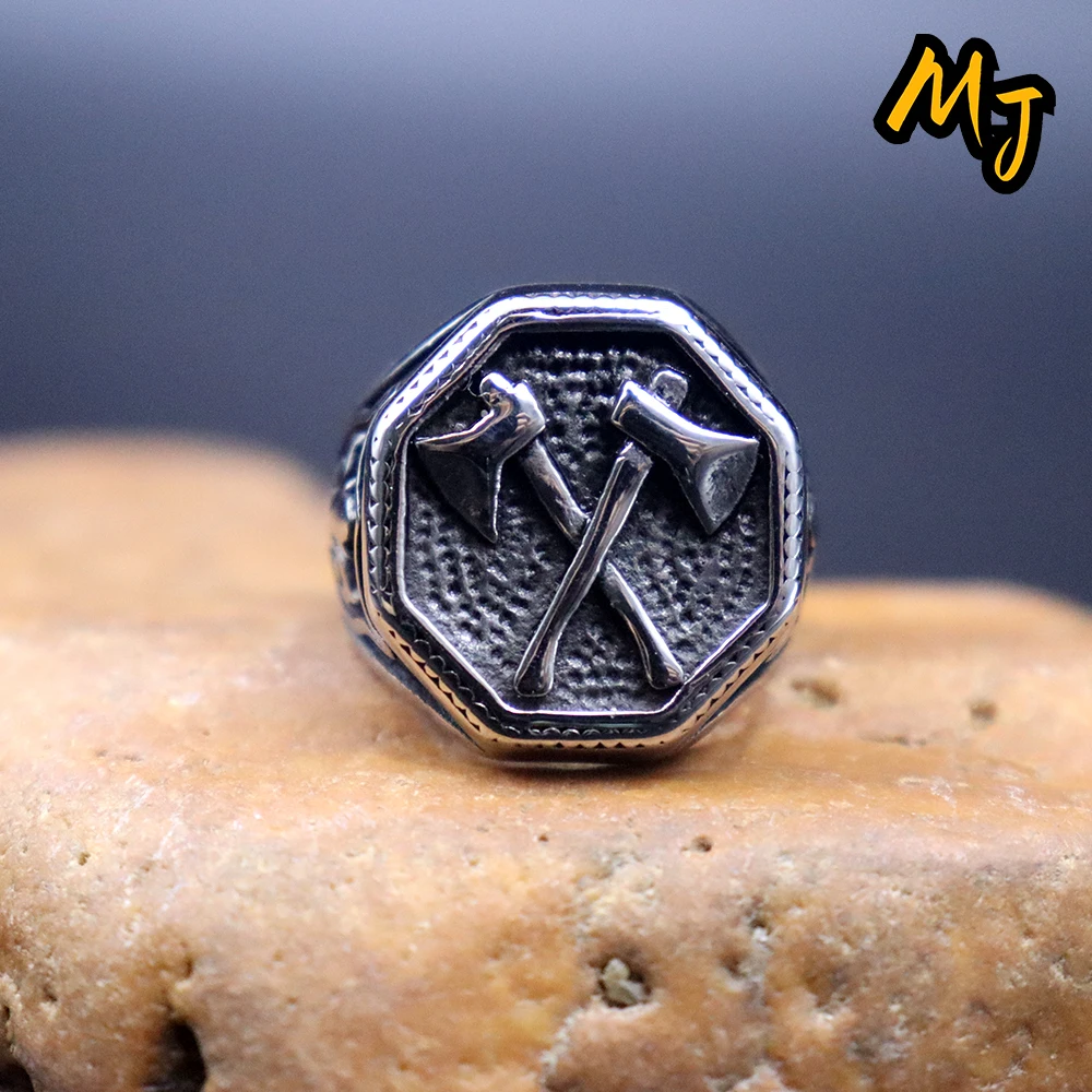 Vikings Axe Rings Men Vintage Stainless Steel Norse Futhark Rune Fashion Odin Symbol Norse Totem Amulet Jewelry Gift