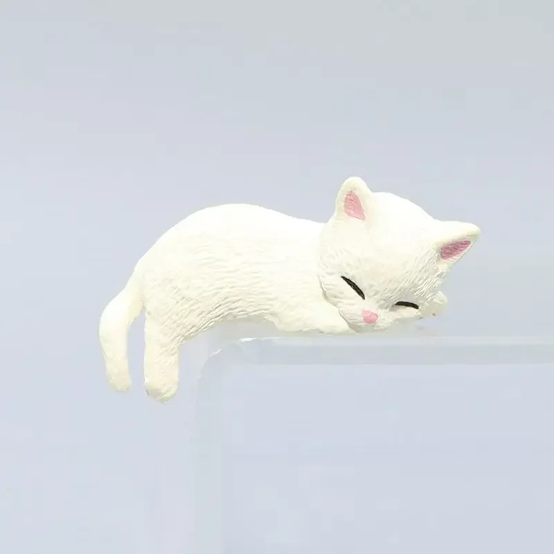 Kawaii Cat Small Decoration Car Central Control Display Screen Simulation Resin Cat Miniatures Cartoon Car Cat Ornament Kids Toy