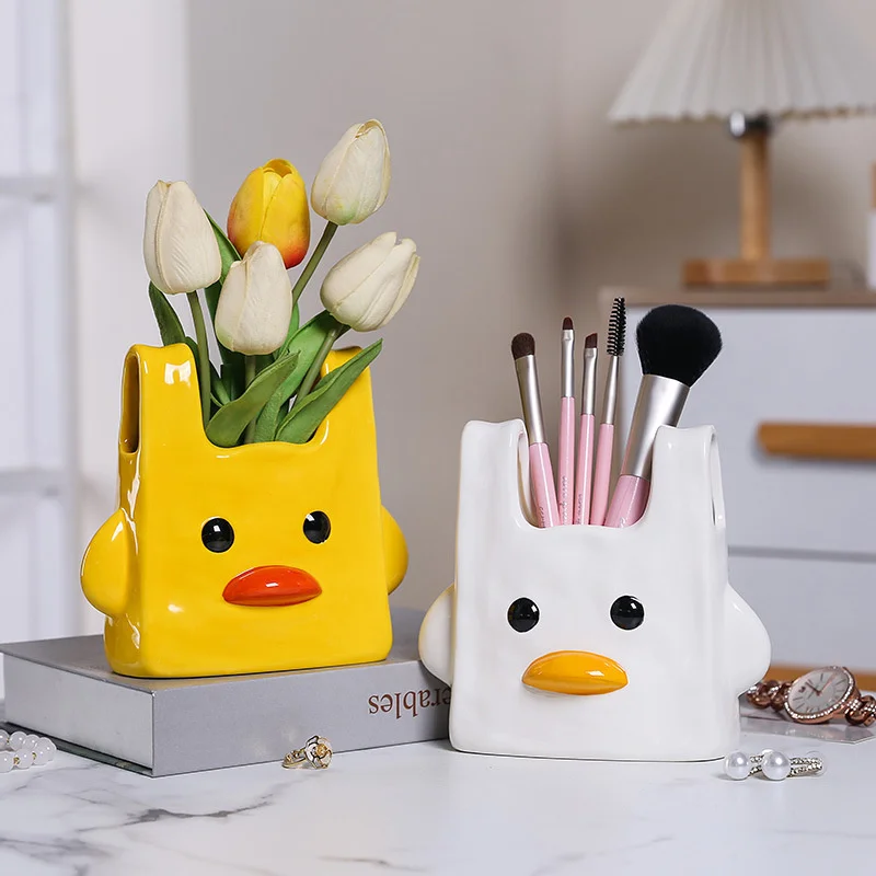 Cute Duck Bags Pencil Holder Large Capacity Makeup Brush Organizer Student Dormitory Desktop Cosmetic Shelf