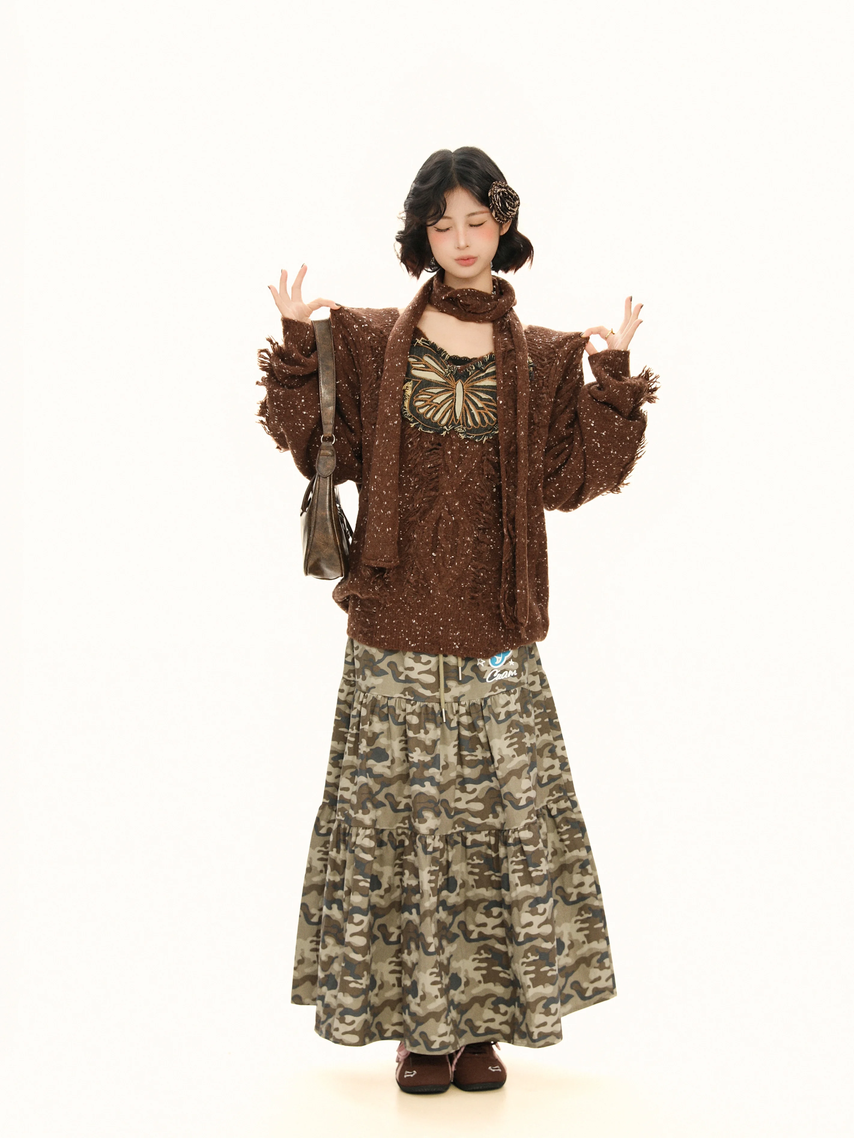 2025 خريف شتاء جديد الأمريكية الرجعية فراشة التصحيح التطريز سترة برقبة على شكل v المرأة فضفاضة عادية البني محبوك سترة #5