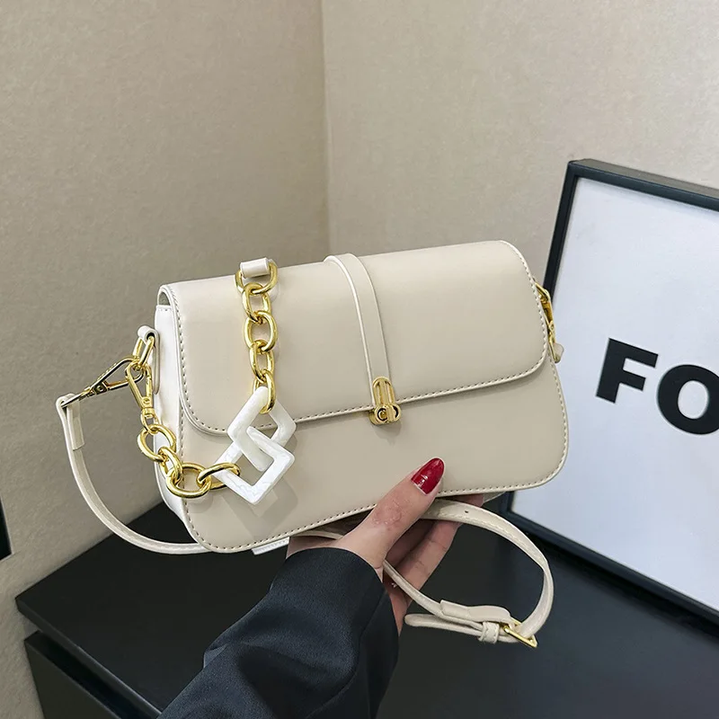 

Minimalist Shoulder Bag Handbag for Women Lightweight PU Detachable Strap with Lock Closure Daily Commute Saddle Bag Square Bag