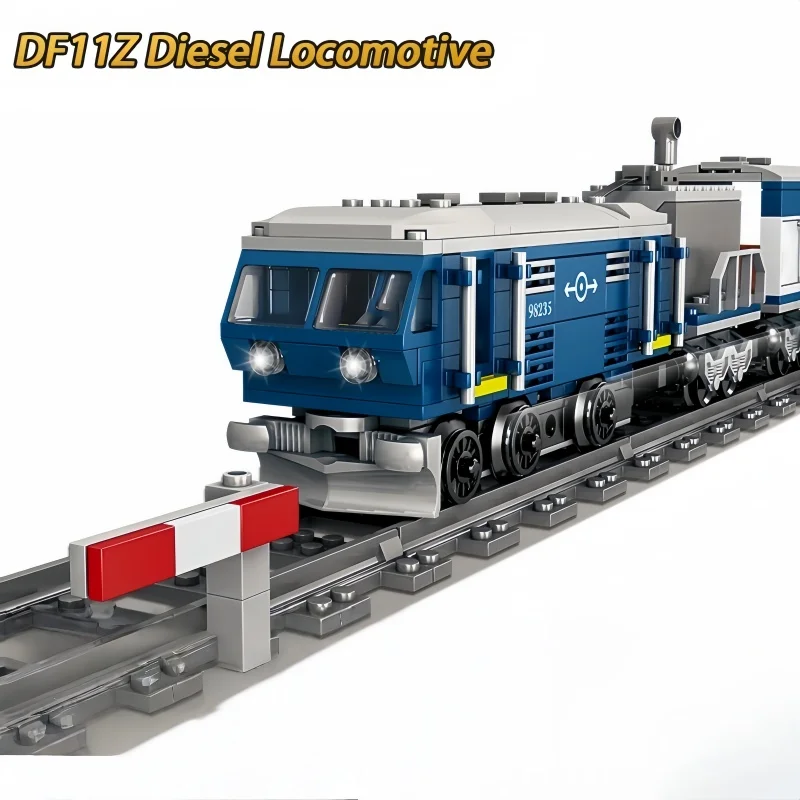 

Игрушки-строительные блоки в стиле поезда — вращение с самовосстановленными сухими батарейками, идеальный подарок для мальчиков, сборка и возврат в поезде