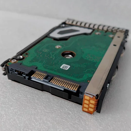 

Для 653960 -001 300G 15K SAS 6G 2.5 652611 -Сервер B21