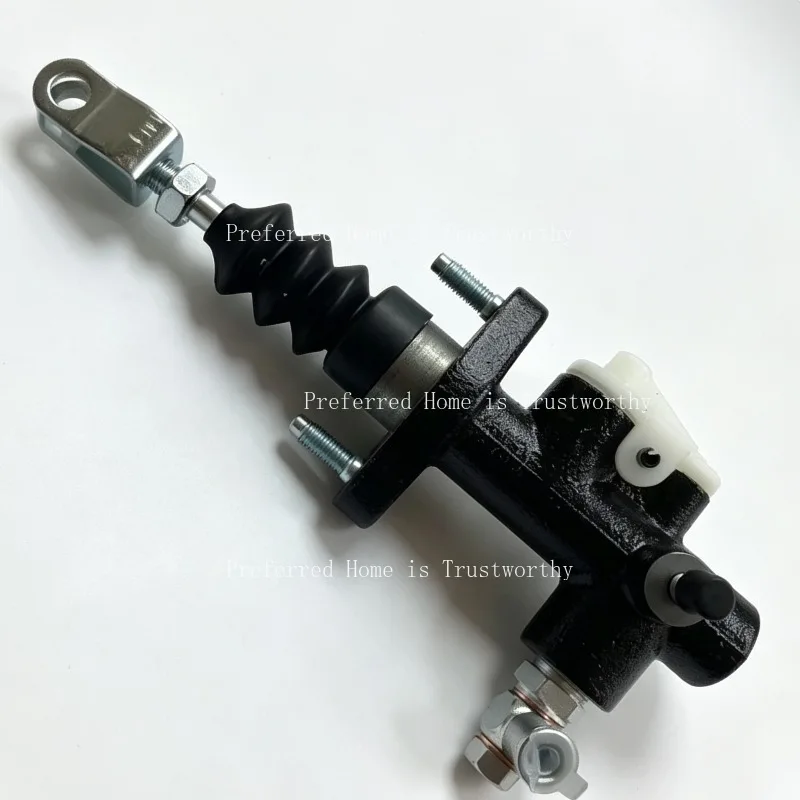 Suitable for Forklift Brake Master Cylinder & Wheel Cylinder 47410-23420-71 17114 For 7F 8F 1-3 Ton Replacement Parts
