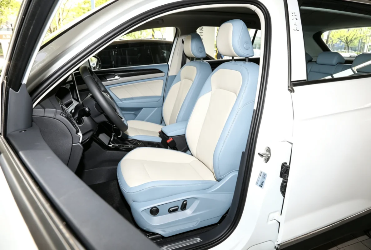 Für Volkswagen Tayron 2020~2023 Maßgefertigte Autositzbezüge Luxuriöses Nappaleder 100% Passgenau Innenraumzubehör 360 ° Vollständige Abdeckung – Detail 6