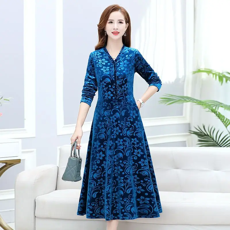 Women Golden Velvet Dress 2025 New Printed Long Sleeved V-neck Party Dress Middle Aged Women Clothing Long Dresses Vestidos 5XL