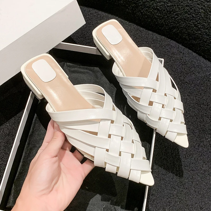 Gold Silver Low Heels Slippers Women Summer 2023 Pointed Toe Thick Heeled Gladiator Sandals Woman Brand Designer Mules Slipper