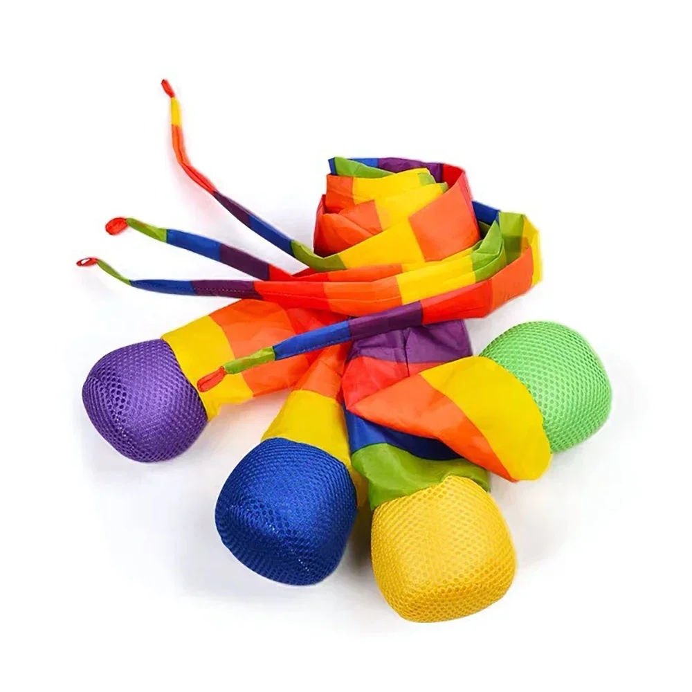 Bola de lanzamiento manual para jardín de infantes, bolsa de arena, pelota de arcoíris, juguete divertido para entrenamiento físico, accesorios para exteriores, cinta, pelota suave, juguetes para niños