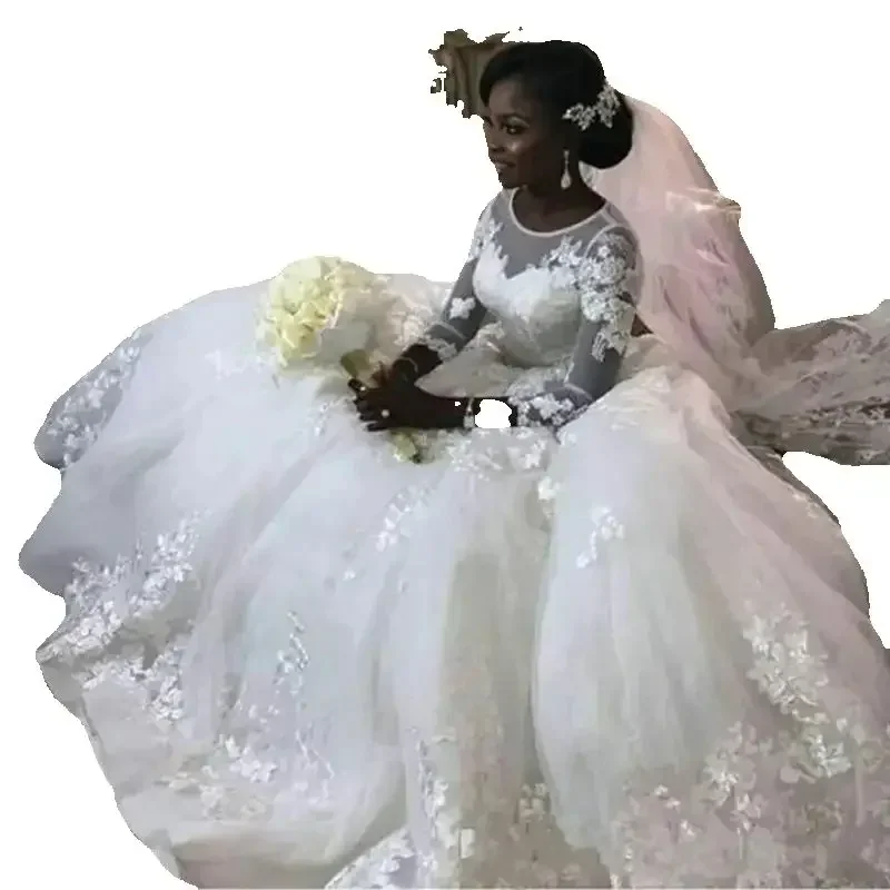 

Customized African Western Ballgown Wedding Dresses Sweep Train Lace Appliques Long Sleeves Bridal Gowns