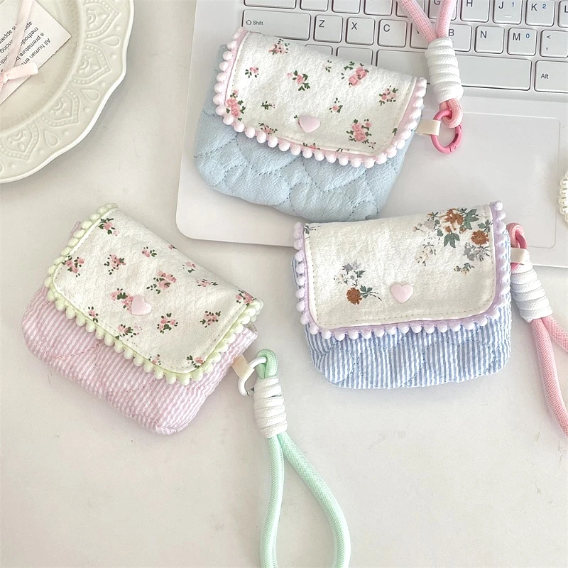 Cute Mini Floral Pouch Portable Multifunctional Coin Purse Card Holder Key Bag Snap Closure Detachable Wrist Strap for Women