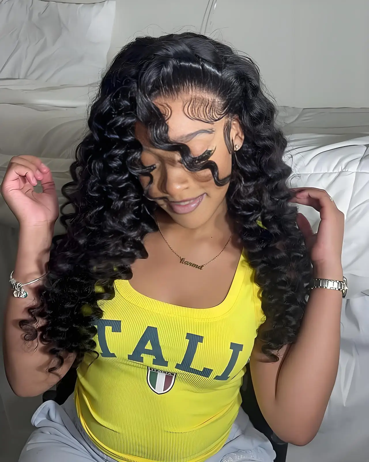 

Парик из натуральных волос с глубокой волной, 250 плотности, 13x4, 13x6, HD прозрачный, с кружевной передней частью, натуральный черный, предварительно выщипанный, для женщин