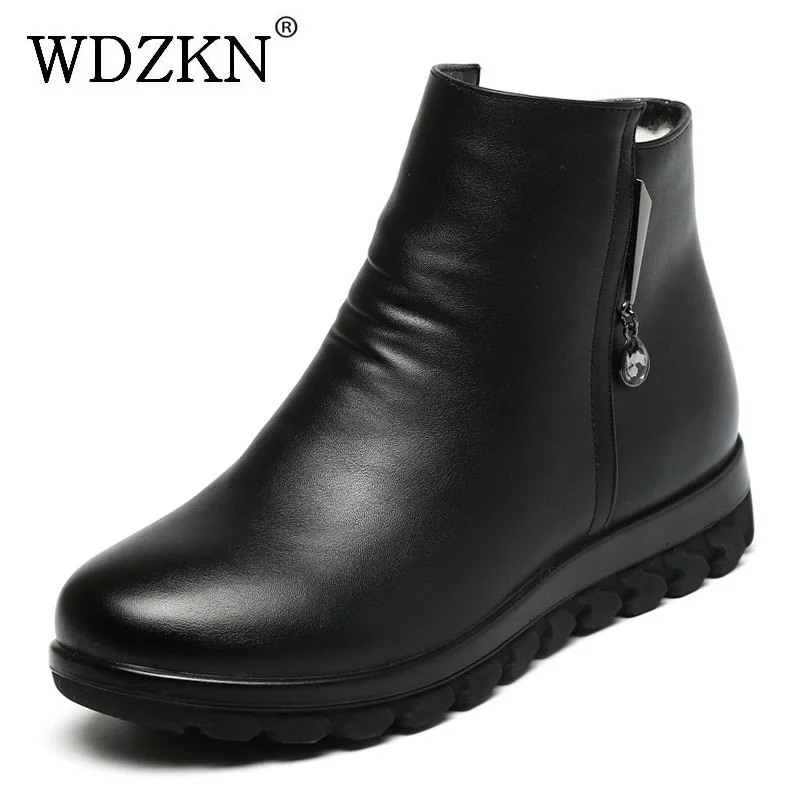 

WDZKN Модные женские зимние ботинки, зимние ботинки из натуральной шерсти, пушистый мех, плоские плиссированные кожаные хлопковые ботинки, женская теплая обувь, большой размер 42 43