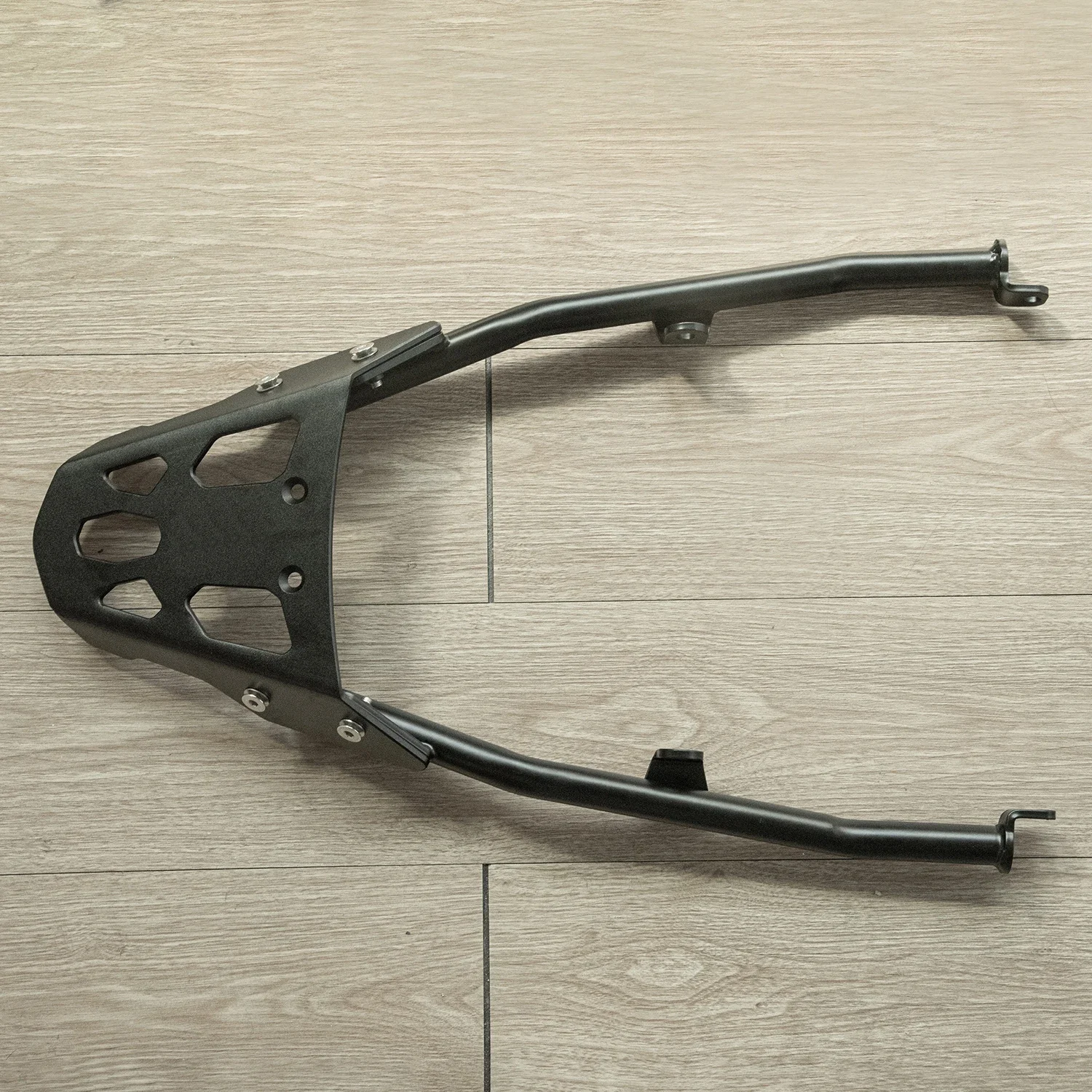 لياماها MT09 دراجة نارية الخلفية الأمتعة البضائع الرف الناقل جبل مسند الظهر ل MT 09 SP 2021-2023 الركاب حقيبة الرف