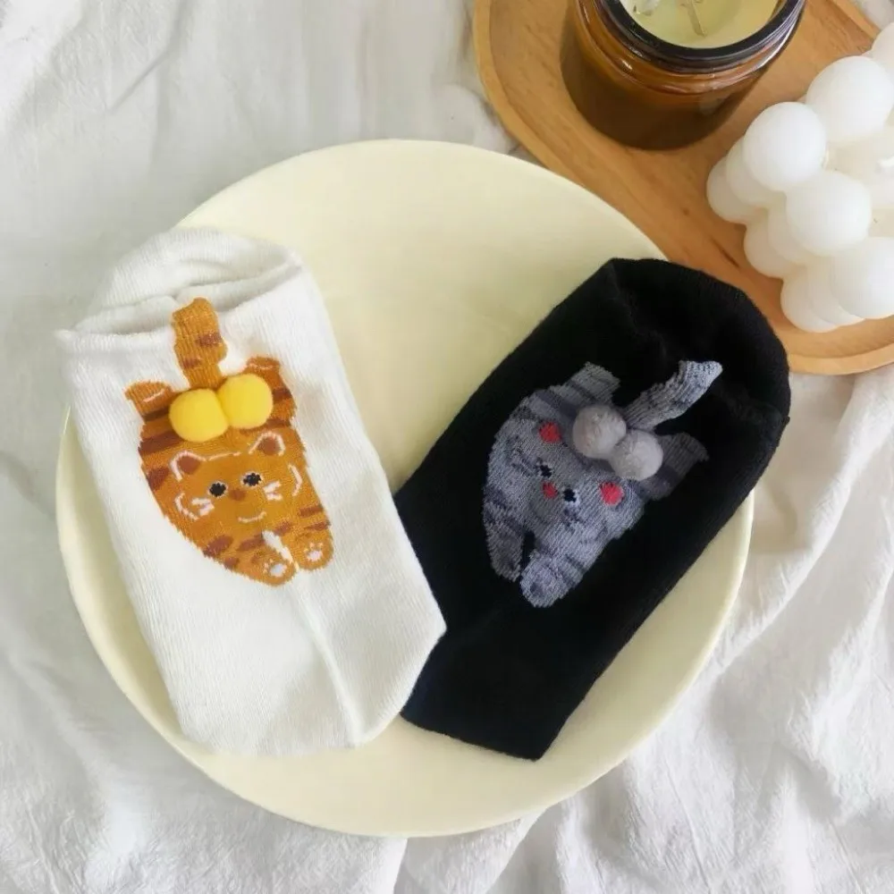 5 أزواج من الجوارب الناعمة على شكل قطة كرتونية بتصميم ممتع يسمح بمرور الهواء ثلاثي الأبعاد على شكل بيض القطط جوارب مريحة ماصة للعرق ملابس الشارع