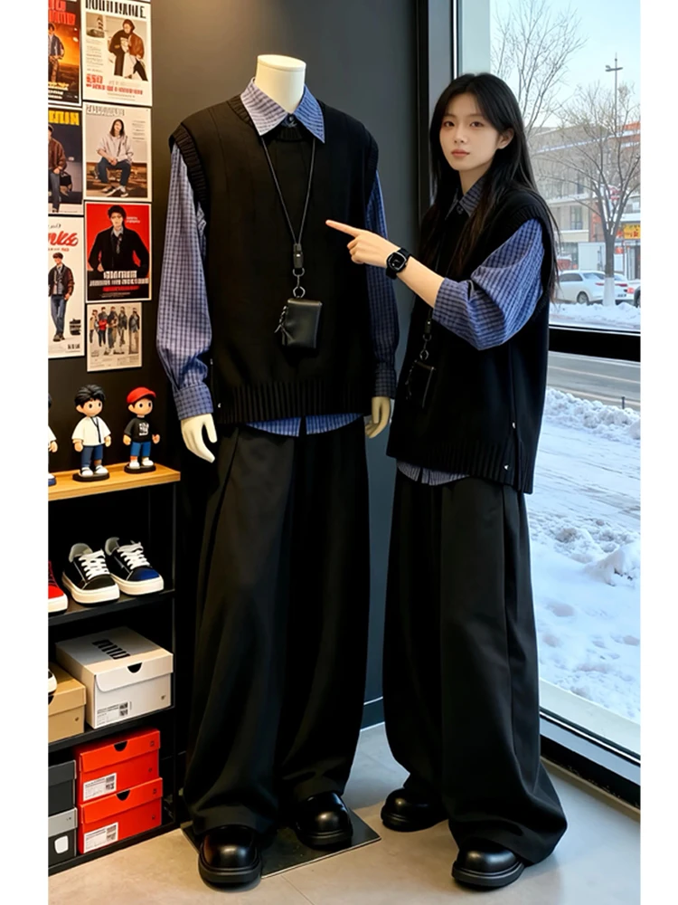 

Cool Knitted Vest irt Pants Tee-Piece Set for Men Sli Autumn Winter Woolen Trousers Japanese Sle Faionable Youthwear