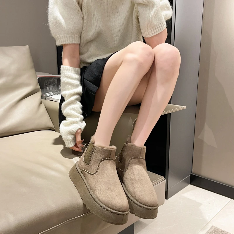 

2025 Winter Warm Boots Thick Soled Non Slip Side Chain Warm Casual Solid Color Design for Women's Cotton Shoes、boots women