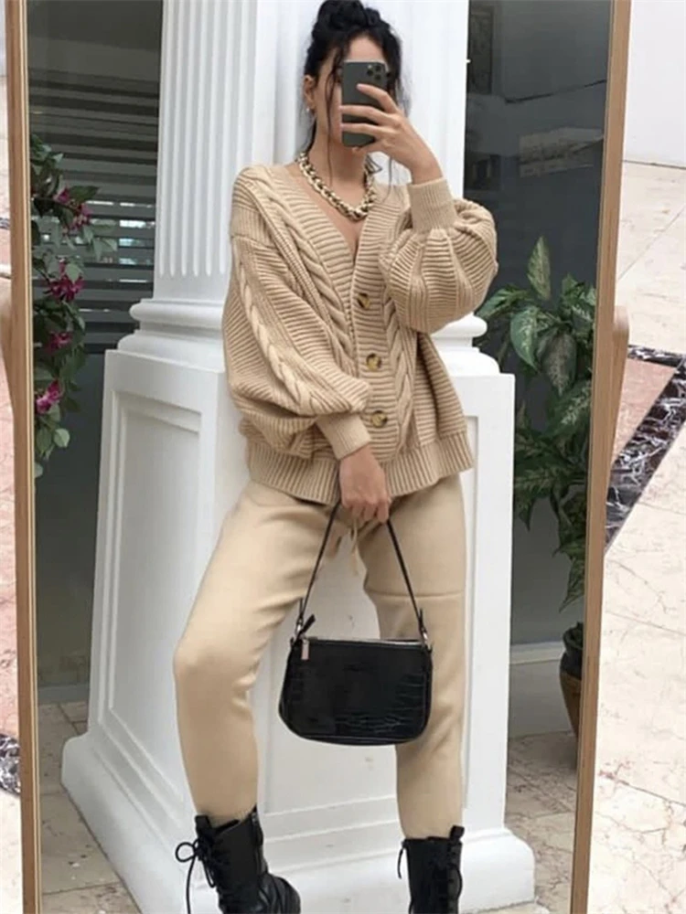 Colorfaith 2022 New Sets Two Pieces Cardigans With Pants Knitted Spring Winter Women Korean Fashion Chic Tracksuit Suit WS2002JX