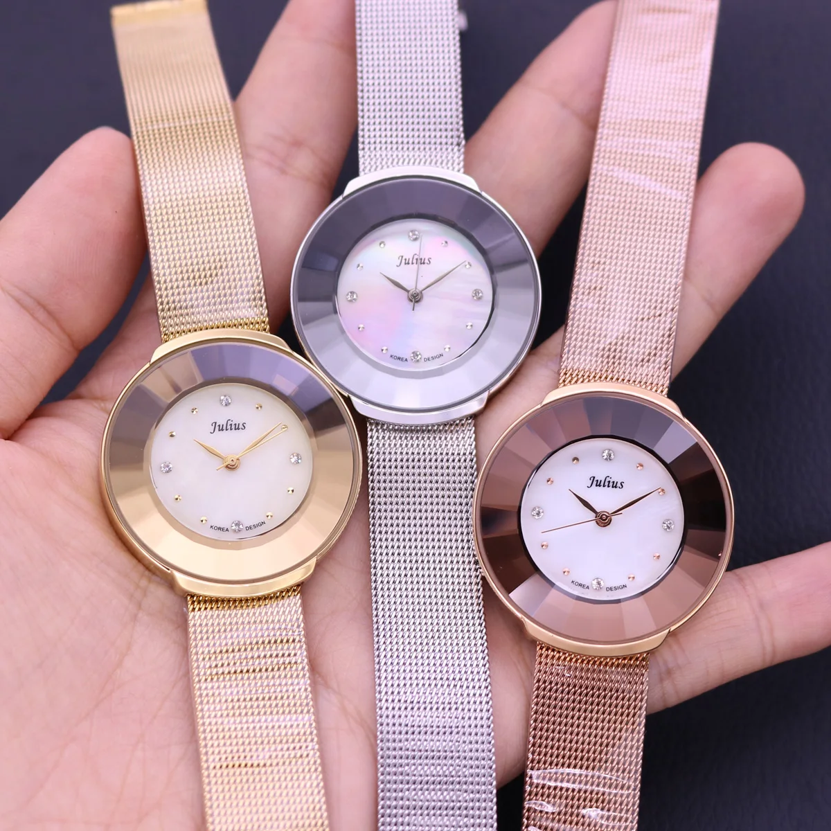 Julius-reloj de cuarzo japonés para mujer, reloj con corazón hueco, nácar, fino, regalo de cumpleaños para niña, sin caja