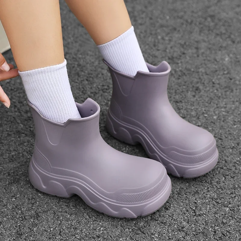 

Женские повседневные новые однотонные и разноцветные, удобные и нескользящие резиновые сапоги большого размера на плоской подошве средней высоты