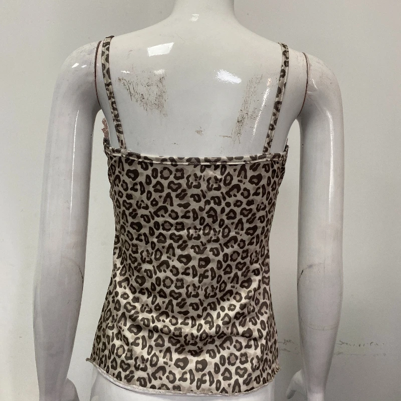 

Personalized and fashionable short styles resembling camisoles, printed with fashionable designs, cross dressing for cool girls,