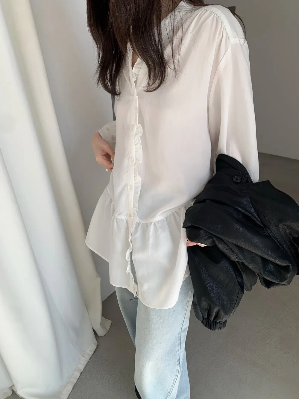 

Женская хлопковая миди-рубашка Lilian Simple Design с V-образным вырезом, длиной 7 метров, в повседневном стиле, с длинным рукавом, дышащая