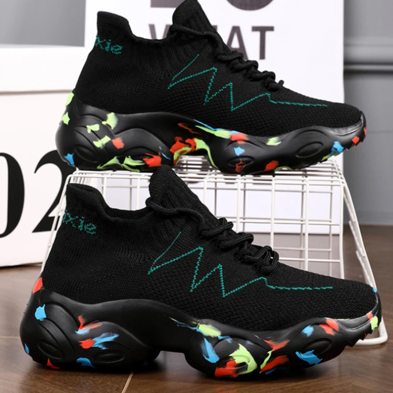 أحذية رياضية نسائية بنعل سميك، أحذية جديدة خفيفة الوزن بنعل سميك لخريف 2025 مناسبة لنمط رياضي للربيع والخريف، أحذية نسائية برباط 7028