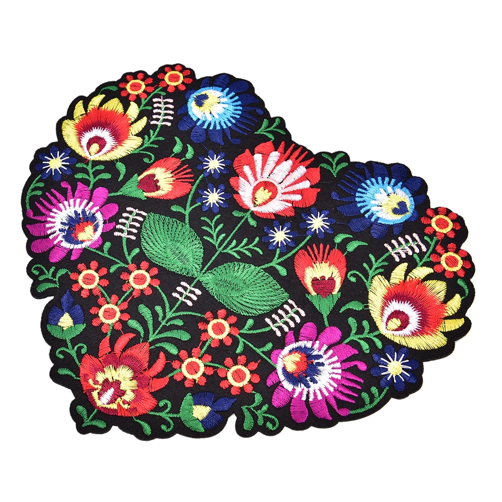 1pc Large Heart Flower Patch 3D Embroidery Applique Iron on Patches for Clothing Accessories Ethnic DIY Apparel Sewing Supplies