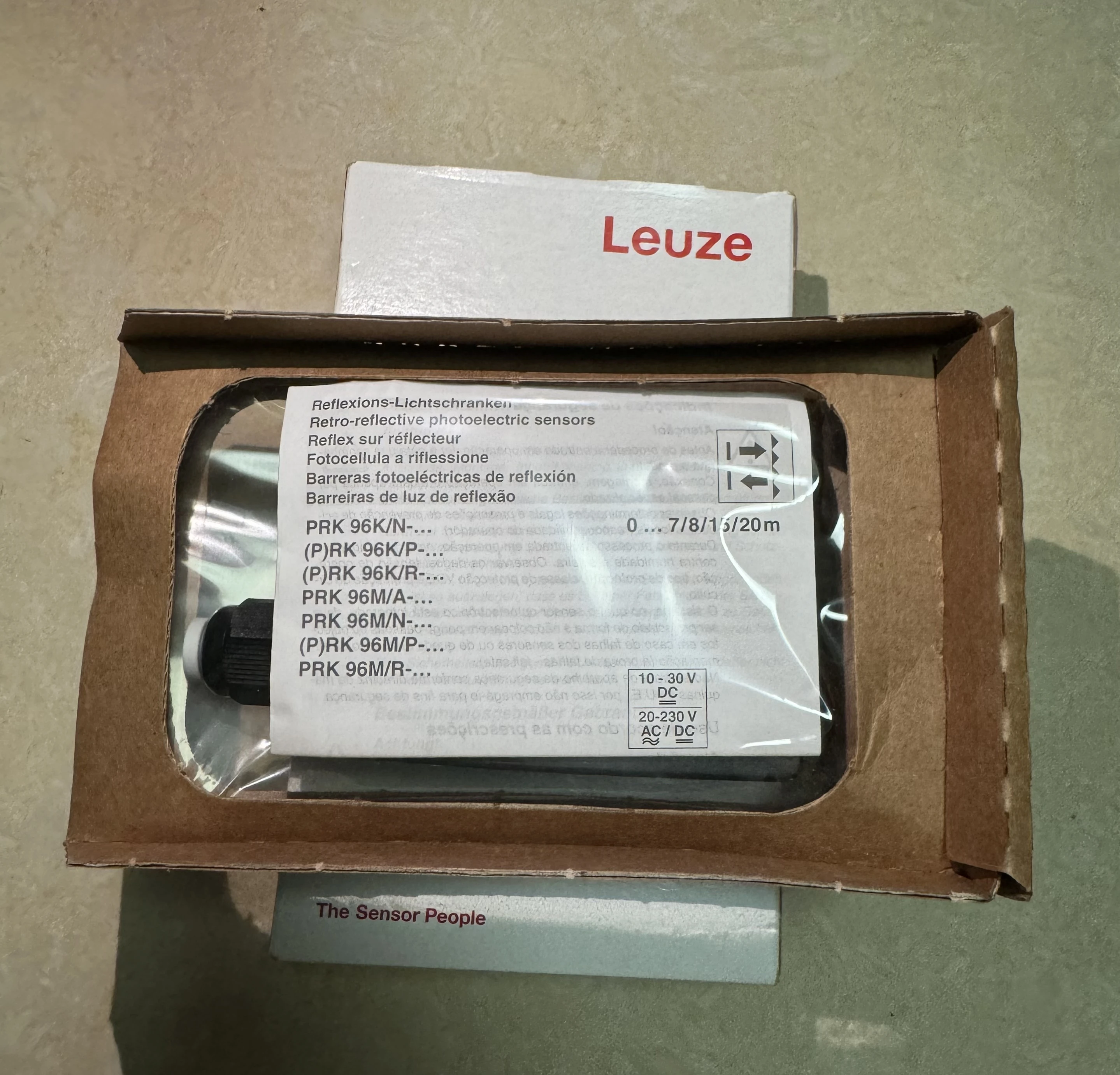 Leuze Photoelectric sensor 50080470 PRK 96MR-1850-25 Brand new and original in stock