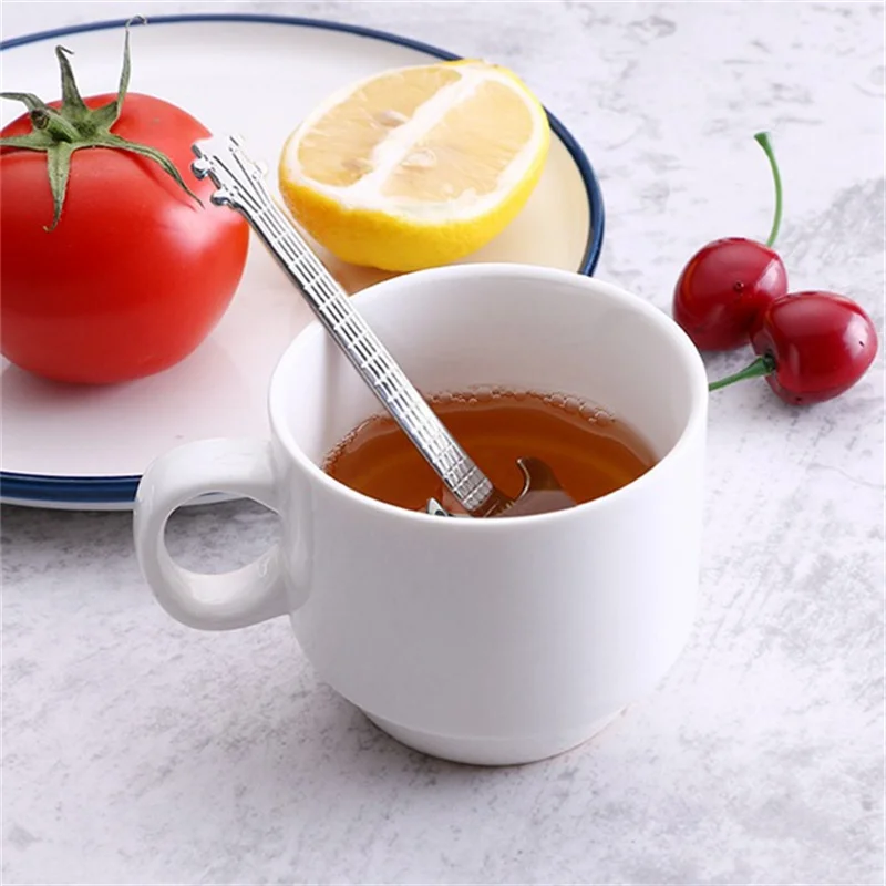 Cucchiai da caffè in acciaio inossidabile da 4 pezzi cucchiaini da tè in argento per chitarra Mini torta da Dessert retrò cucchiaio da caffè per matrimoni accessori per caffè per bambini
