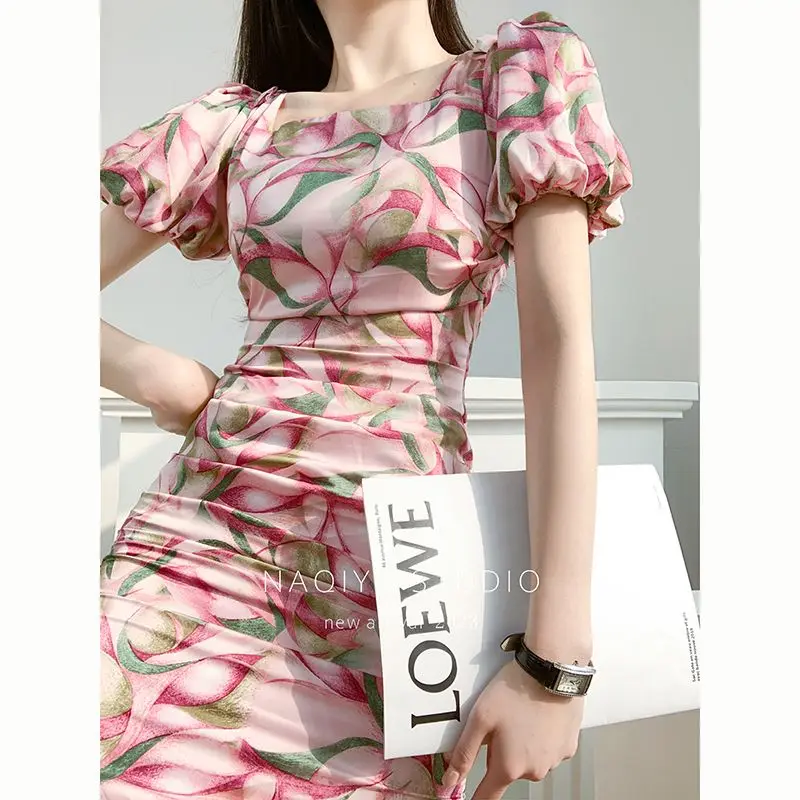 2024 Summer Women Printing Fashion Temperament A Socialite French Slim Pleated Hip Pink Puff Sleeve Floral Elegant Bodycon Dress