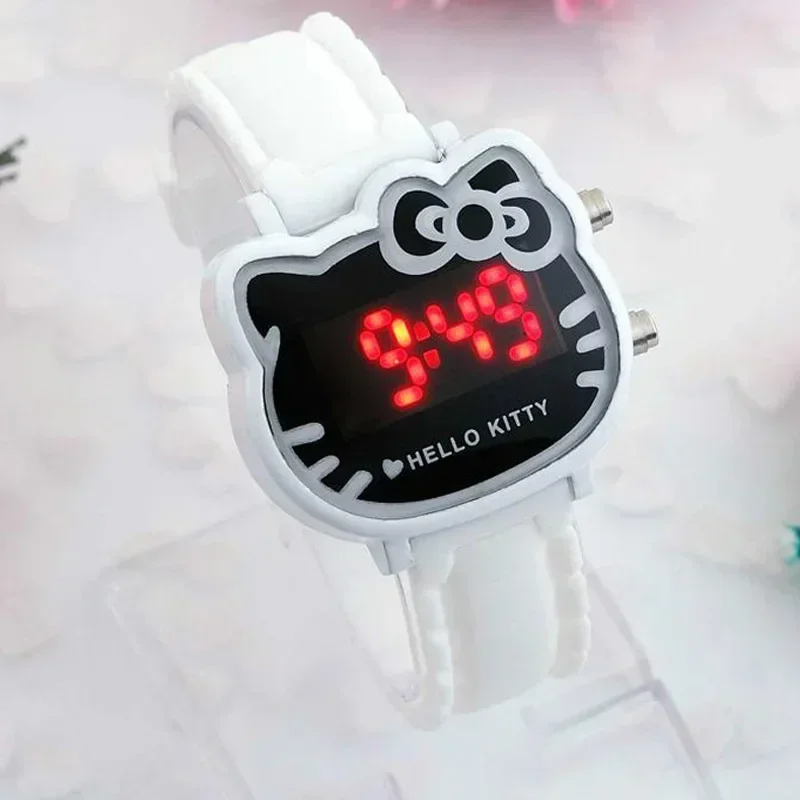 Hot Selling Sanrio Series Cute Cartoon Watch for Little Girls Kitty Children Led Students Electronic Fashion Watch for Girls