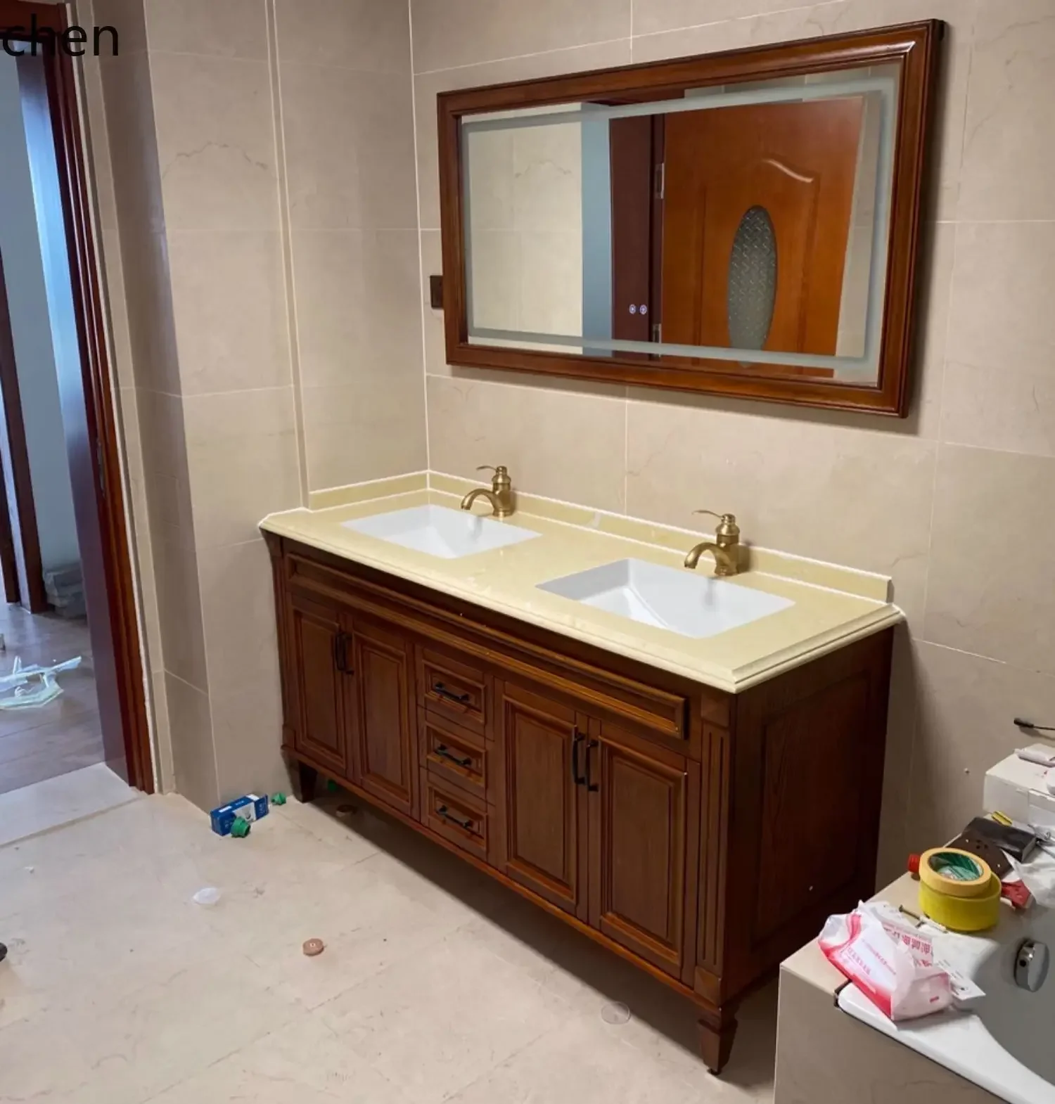 

r5.15 solid wood floor-to-ceiling bathroom cabinet combination ceramic integrated washing table bathroom cabinet