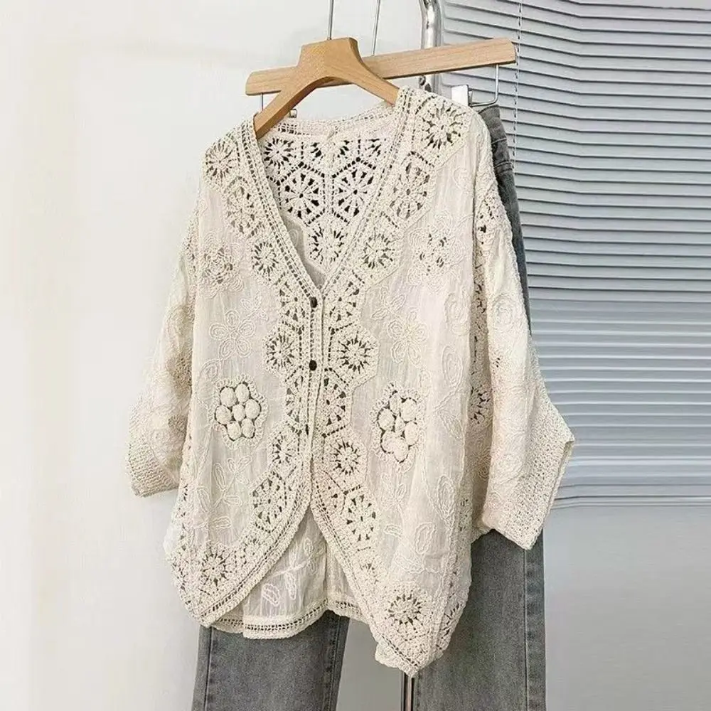 

Fashion Floral Lace Crochet Cardigan 3/4 Sleeves Open Front Lace Shrug V-Neck Cropped Length Boho Cardigan Daily Wear