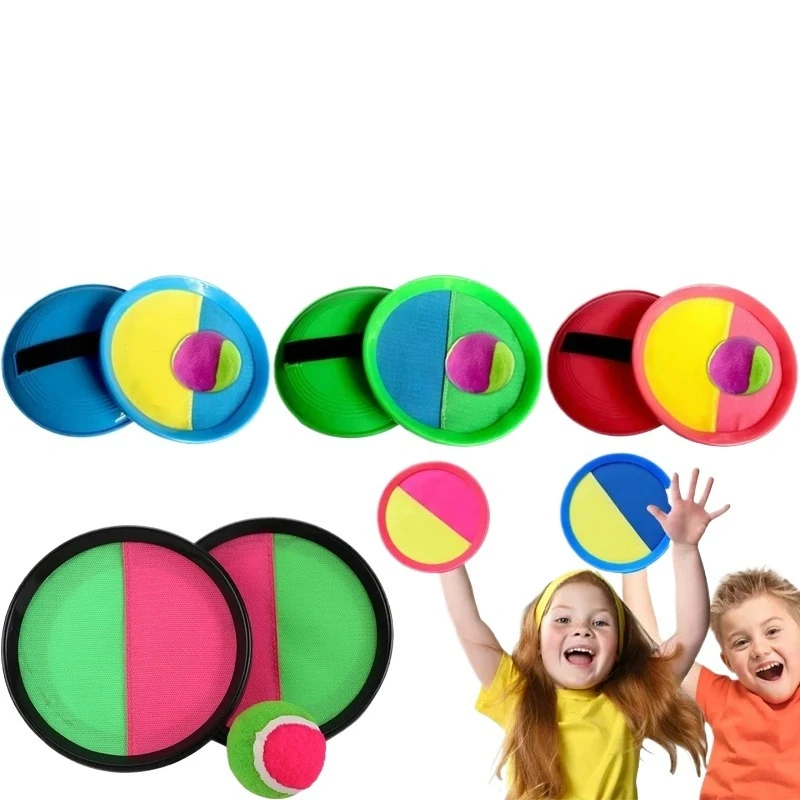 Jogando e capturando bola alvo adesiva conjunto brinquedo de praia família quintal jogo ao ar livre gramado brinquedo das crianças tênis
