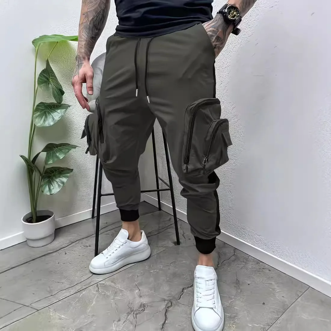 New Spring And Autumn Men\'s Color Matching Pocket Loose Outdoor Sports Pants Fashion With Breathable Small Feet Pants