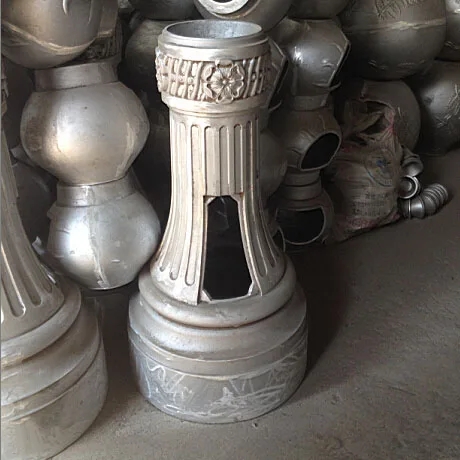 

Outdoor Garden Decoration Grey Iron Casting Lamp Pole Base