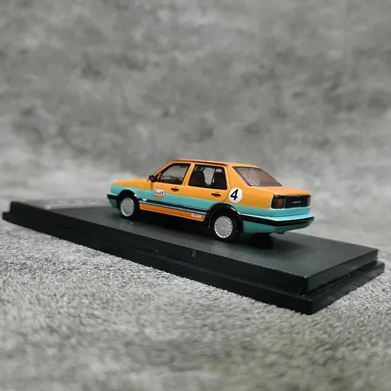 MC 1:64 Model Car Jetta GT Alloy Die-cast Vehicle - Gulf 2 Color Version Collection