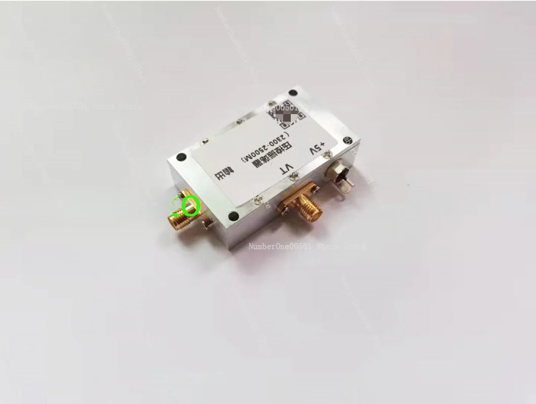 400-6000MHZ RF Voltage Controlled Oscillator Linear Frequency Modulation Module VCO Point Frequency Sweep Signal Source Radar