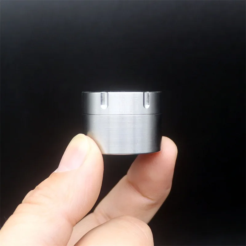 Round Titanium Alloy Sealed Capsule Portable Outdoor Waterproof Pill Box Survival Pill Box Container Tea EDC Storage Tank 10ML