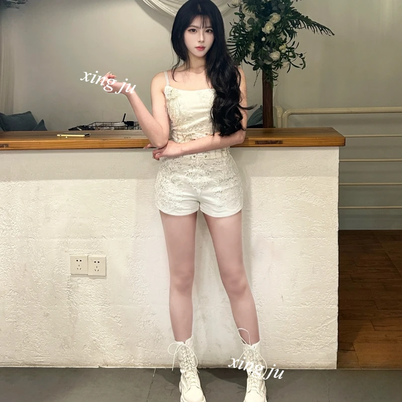 Kpop Women Group Clothing Korean Singer Costume White Crop Tops Shiny Tassel Shorts Jazz Dance Costume Y2K Concert Stage Outfits