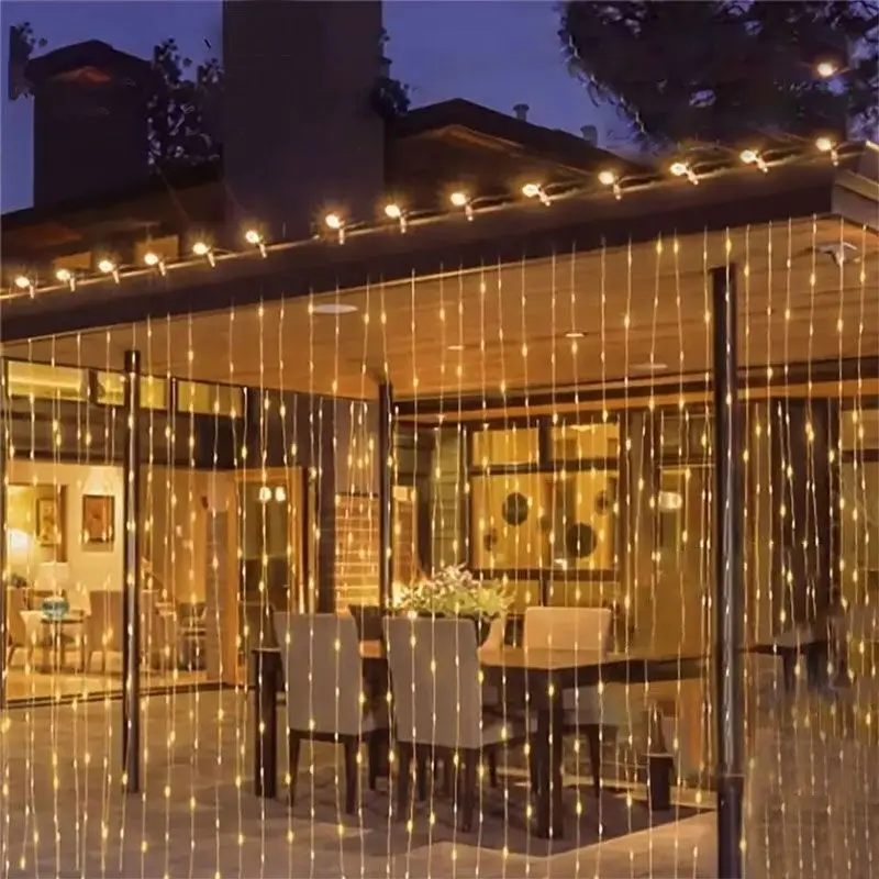Curtain Lights 300LED Dimmable Fairy Lights with Remote and Timer 8 Modes USB Powered String Lights for Room Wall Party Xmas
