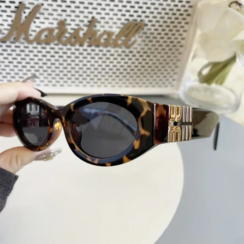 2025 موضة جديدة البيضاوي النظارات الشمسية النساء الرجال العلامة التجارية تصميم فاخر إطار صغير نظارات شمسية السيدات ييويرز Oculos دي سول UV400 #1