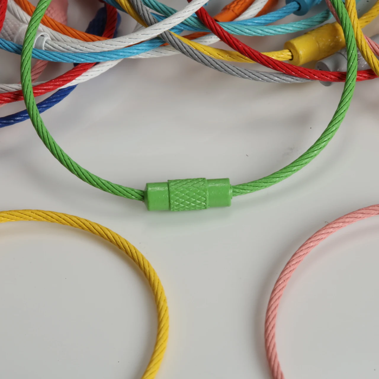 Multicolor Paint Coated Steel Split Rings