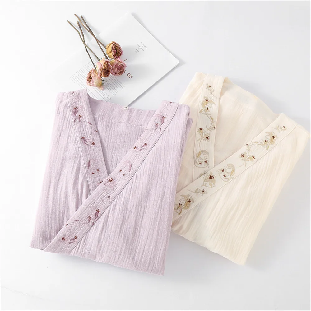 

Хлопковое двухслойное марлевое женское кимоно с v-образным вырезом и вышивкой, ночная одежда, халаты, весна-лето, тонкие свободные халаты с длинными рукавами