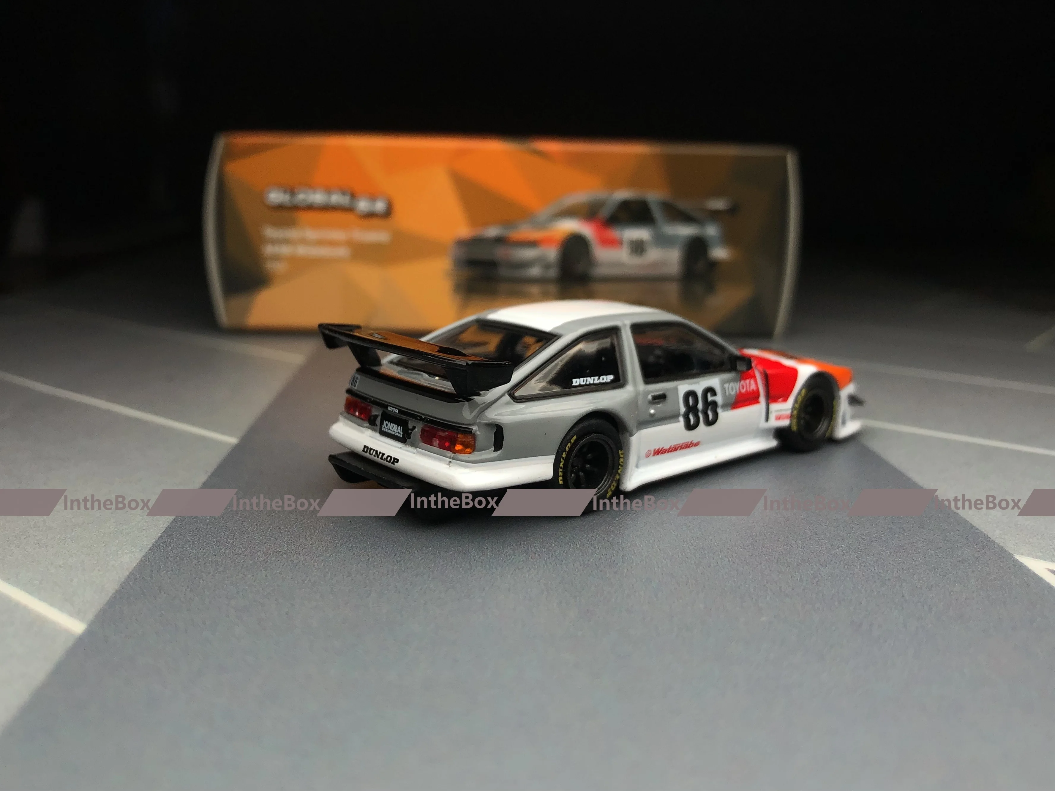 Tarmac Works 1:64 Sprinter Trueno AE86 TRD Model Car Alloy Diecast Model Car Collection Limited Edition Hobby Toys