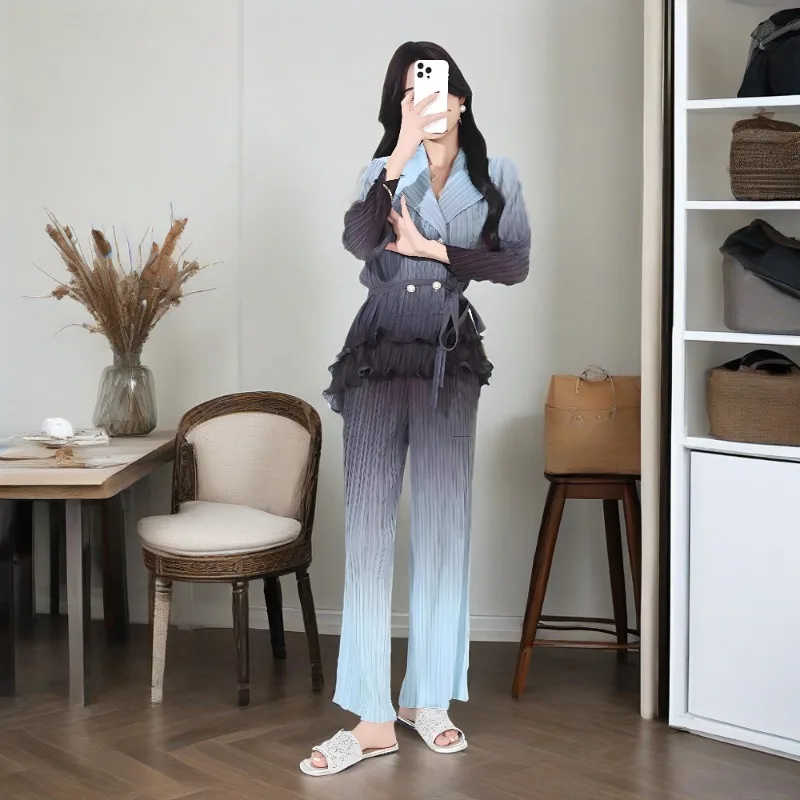 

Комплект плиссированных брюк Miyake, осень 2023, новый костюм с градиентом, воротник, деревянная куртка с серьгами, прямые брюки с высокой талией, комплект из двух предметов