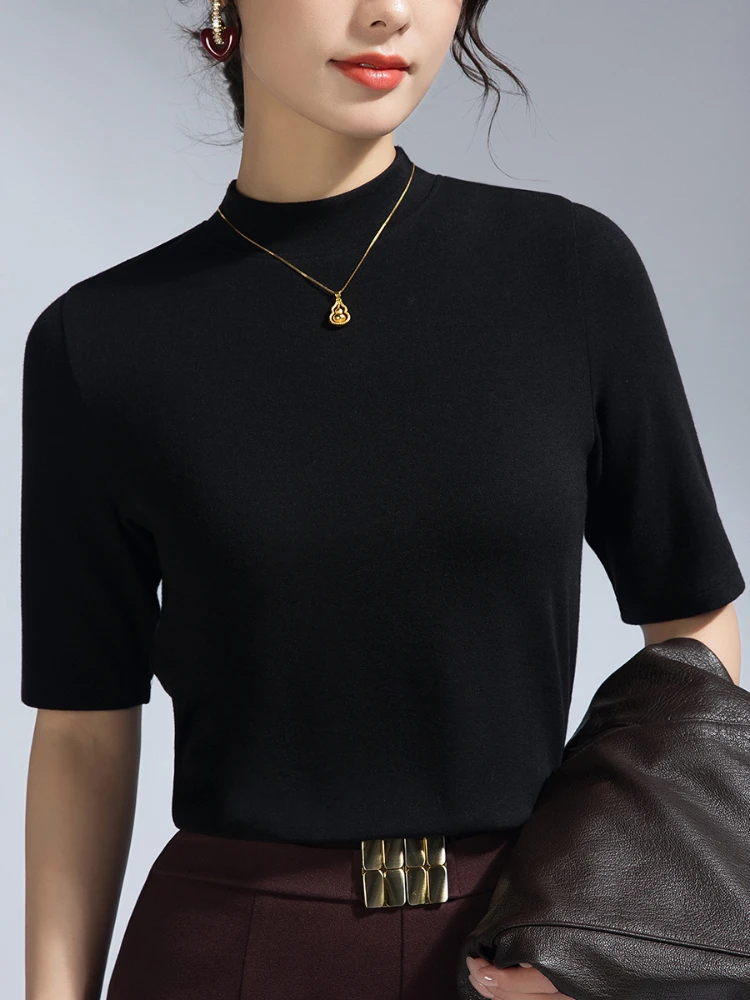 Half High Collar Five Quarter Sleeved Black T-shirt for Women's Spring and Summer New Style, with Half Sleeved Basic Top Inside