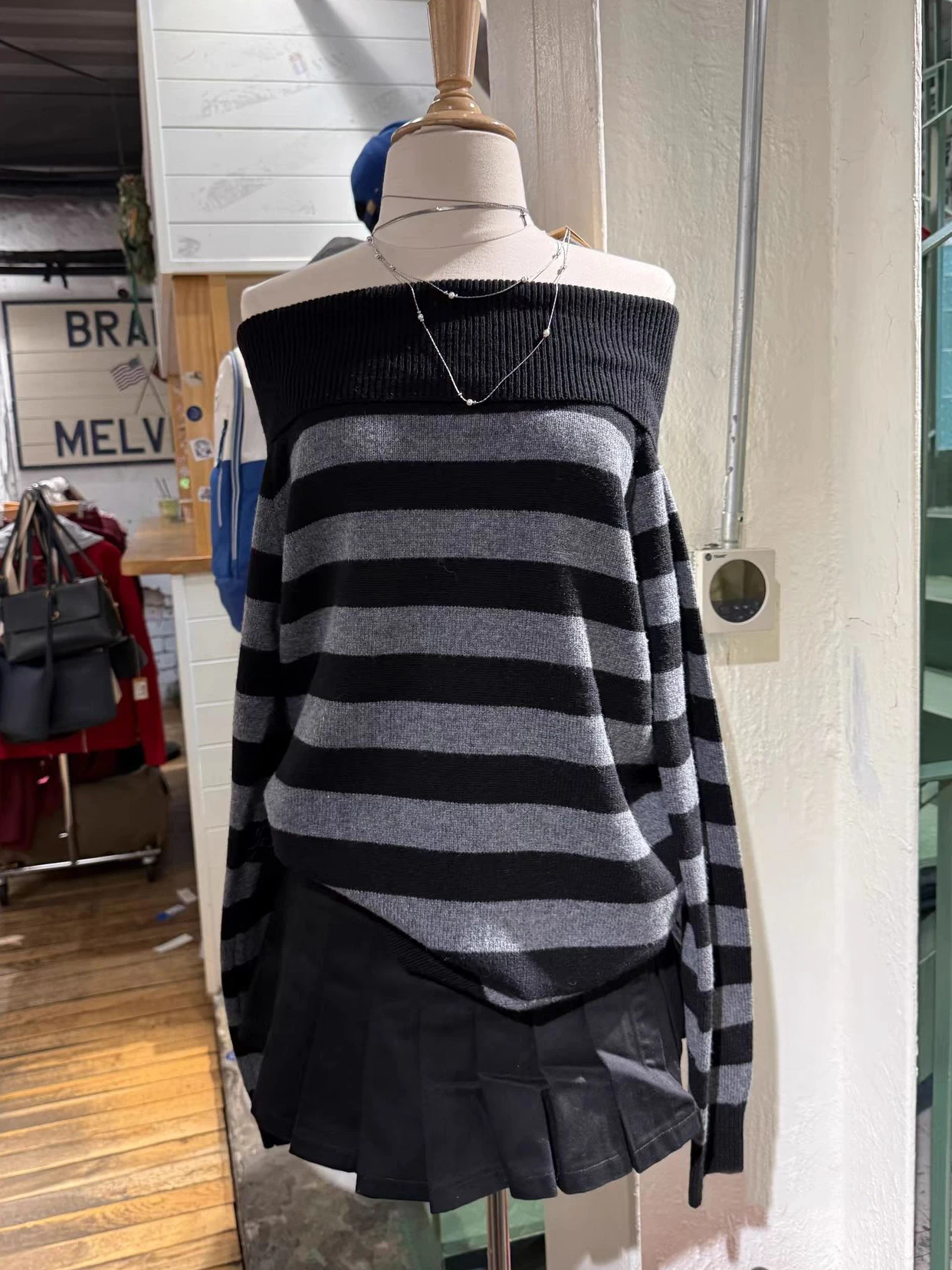 

Black Grey Striped Sweaters Spring Slash Neck Long Sleeve Knitted Pullover Top for Woman Casual Vintage Preppy Style Jumper New