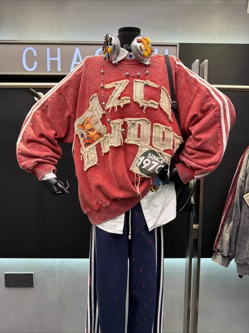 Sweet Fashion Heavy Embroidery Letter Sweatshirt Ladies Trendy Loose Design Top Ins Style 2025 Autumn New Pullover Harajuku Coat