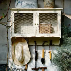 Handmade American Country Wooden Antique Wall Cabinet Chinese Fir Kitchen Wall Cupboard for Coffee Shop Garden Decoration